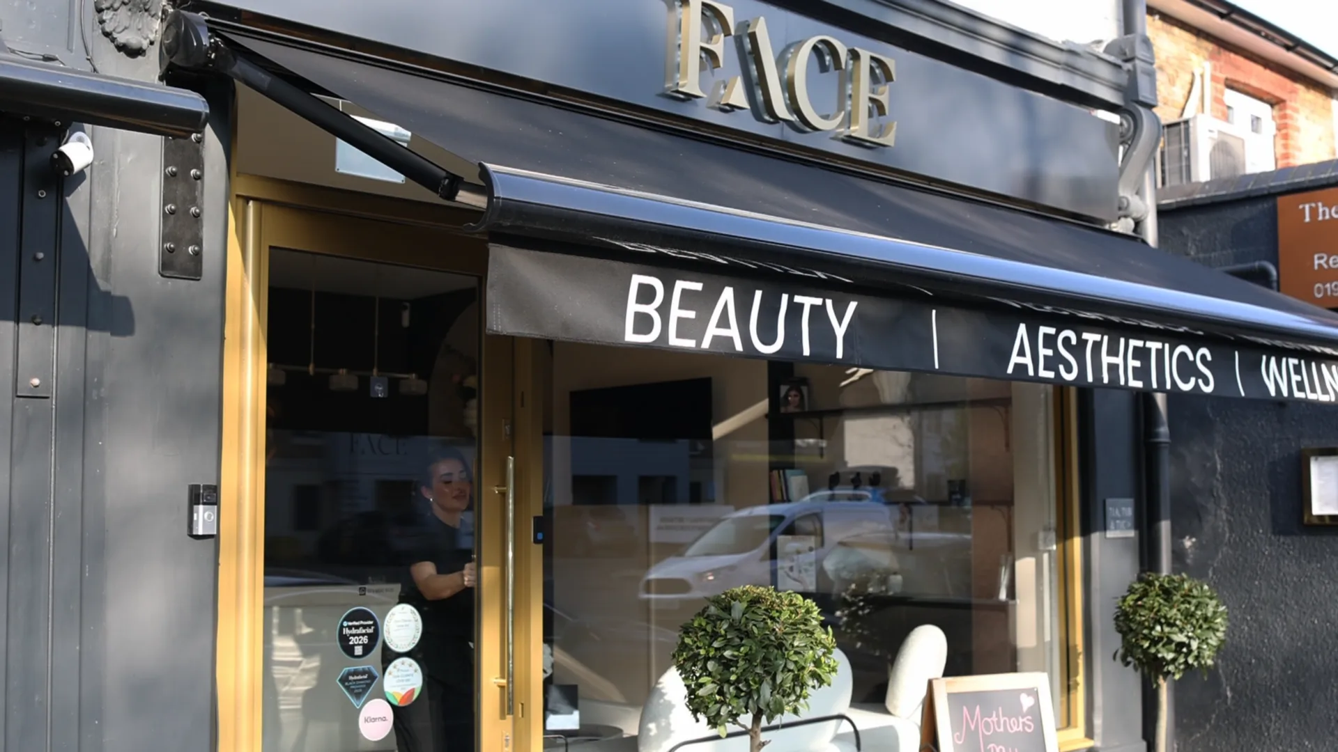 FACE Clinic Interior
